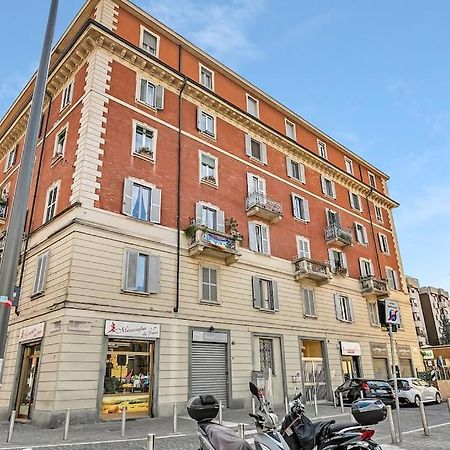 Alessia'S Flat - San Luigi Apartment Milan Exterior photo