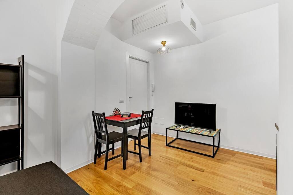 Alessia'S Flat - San Luigi Apartment Milan Exterior photo